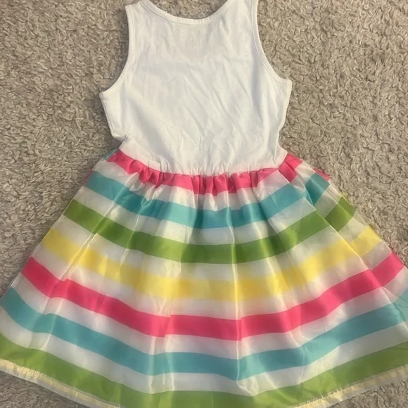 Beautiful Girls Size 7/8 Party Dress - Picture 3 of 3